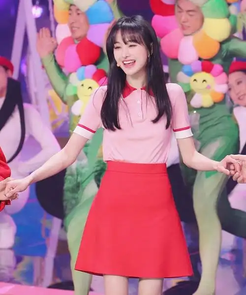 2020春晚郑爽同款明星款粉色针织上衣短袖t半身裙两件套短裙套装