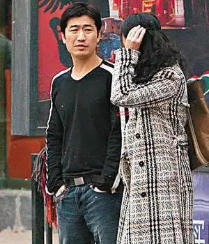 周海媚老公 周海媚老公现在几岁插图1