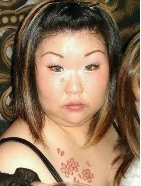 盘点世界上最丑的女人照片:没有最丑只有更丑(图)_漂亮女人街