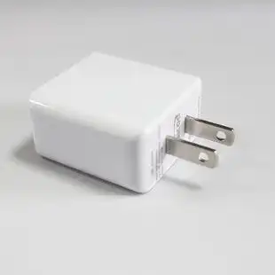 手机充电头电源适配器