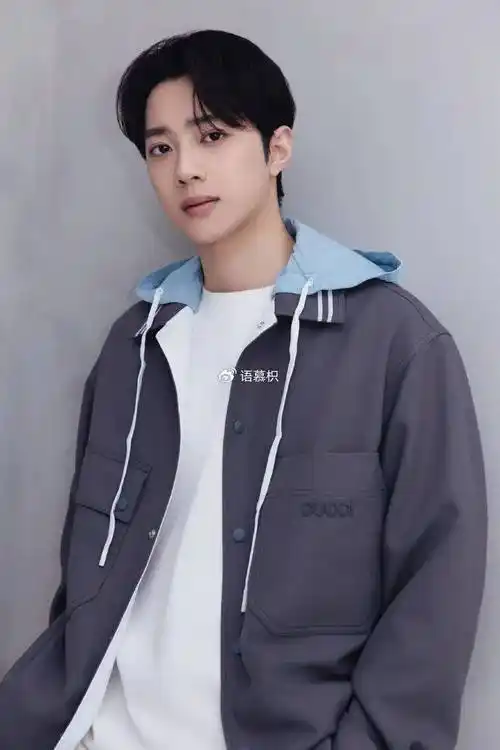 汪小菲再婚?迪丽热巴丢东西?赖冠霖曝选秀赚钱?