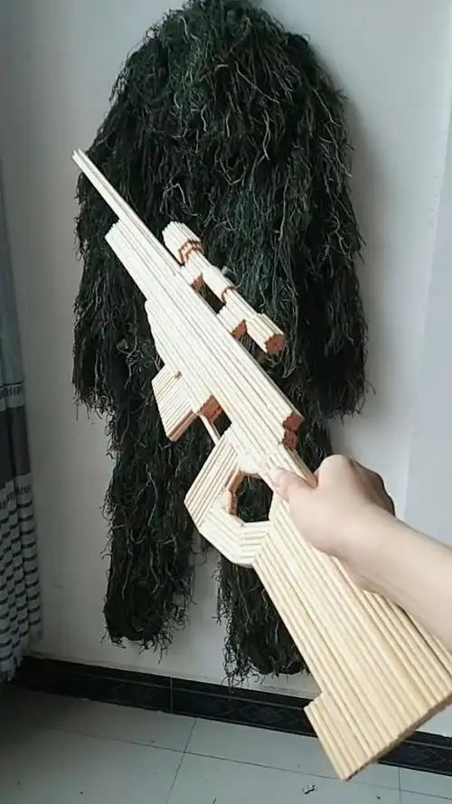 用一次性筷子做出来的98k,下次把吉利服整身上给你看!