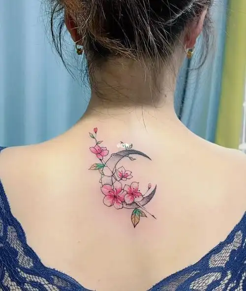 背脊小清新纹身完成78