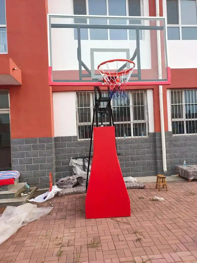 各种款式篮球架,健身器材,大量现货供应,支持定制,有单甩过来 - 抖音