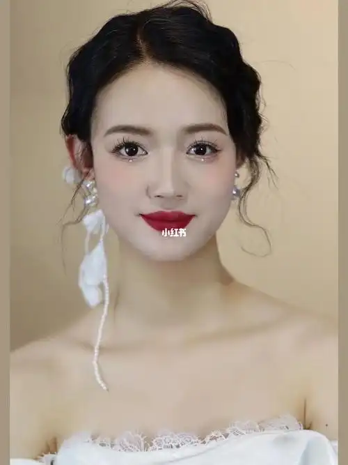 1007天法式浪漫新娘出门造型