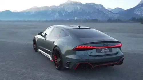 西装暴徒归来,2020奥迪rs7碳黑裂纹版ab改装-740hp