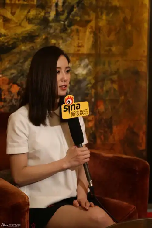 刘诗诗:结婚一个月吴不在半月 孩子得明年