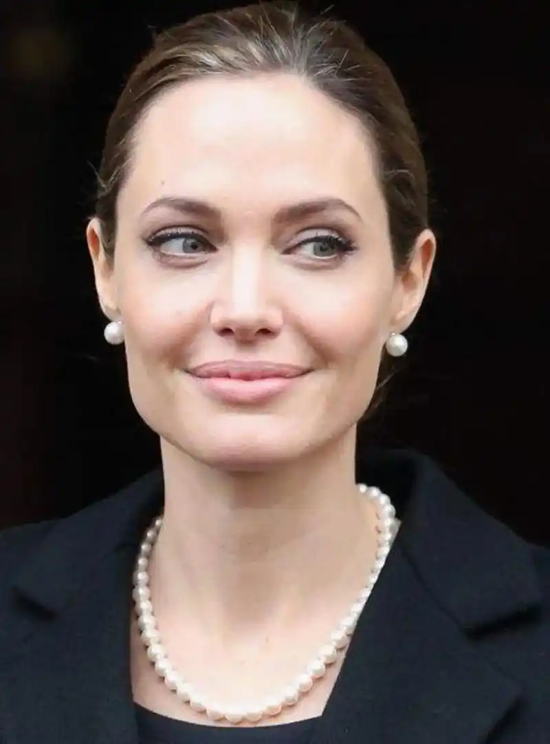 珍珠饰品 看明星们如何佩戴珍珠饰品 - 抖音