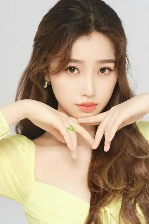 凸嘴,短下巴,塌鼻梁,面中凹陷,这些女明星的侧脸也太真实了