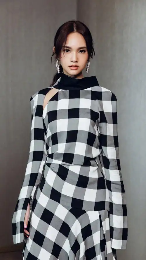 "可爱教主"杨丞琳,高清图片,手机锁屏桌面-壁纸族