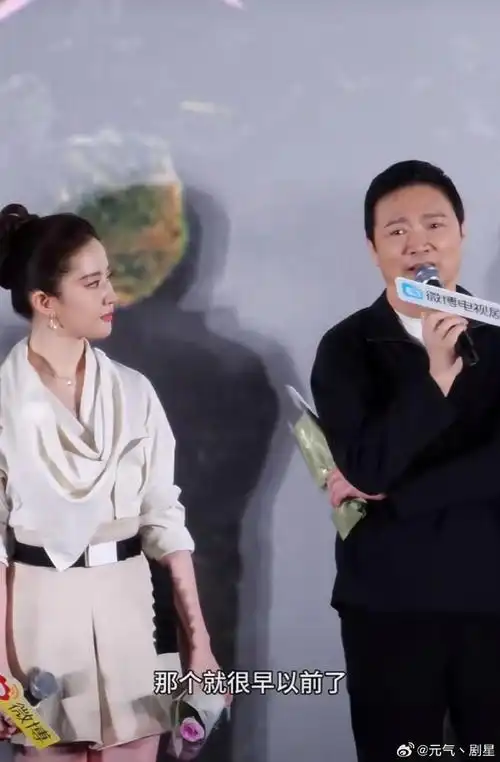 刘亦菲也对汪俊导演的执导能力表示赞赏,认为他能够准