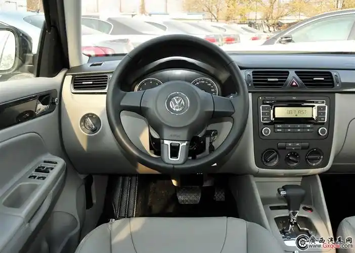 2012款宝来图片_宝来内饰图_11784_广西汽车网