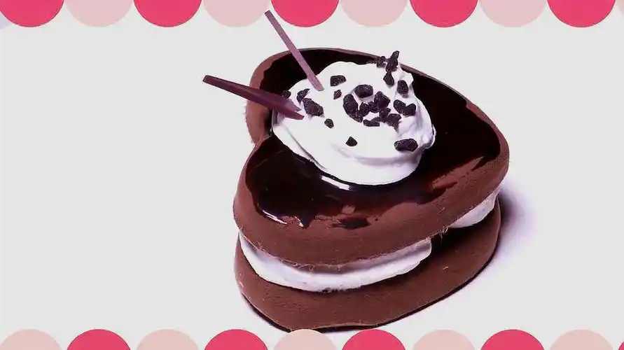 晓鹿甜品店:跟晓鹿老师,一起制作《法式巧克力奶油甜心蛋糕》!