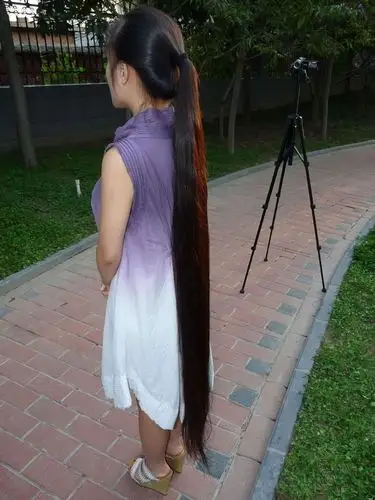 剪下漂亮女孩发质一流的及地长发-戈壁落日071#(5)