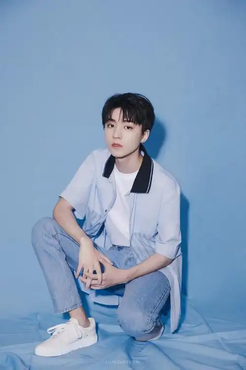 王俊凯 蓝色大海的传说 cr@港岛夜游 - 堆糖,美图壁纸兴趣社区