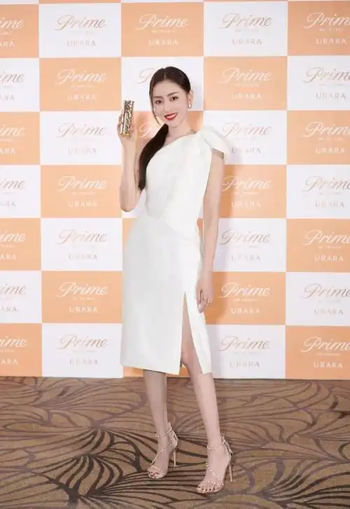 张天爱,大长腿高跟凉鞋_网易订阅