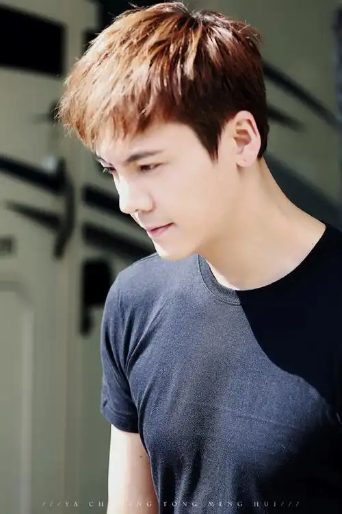 栗子头#陈伟霆这个栗子头发型太93了吧!