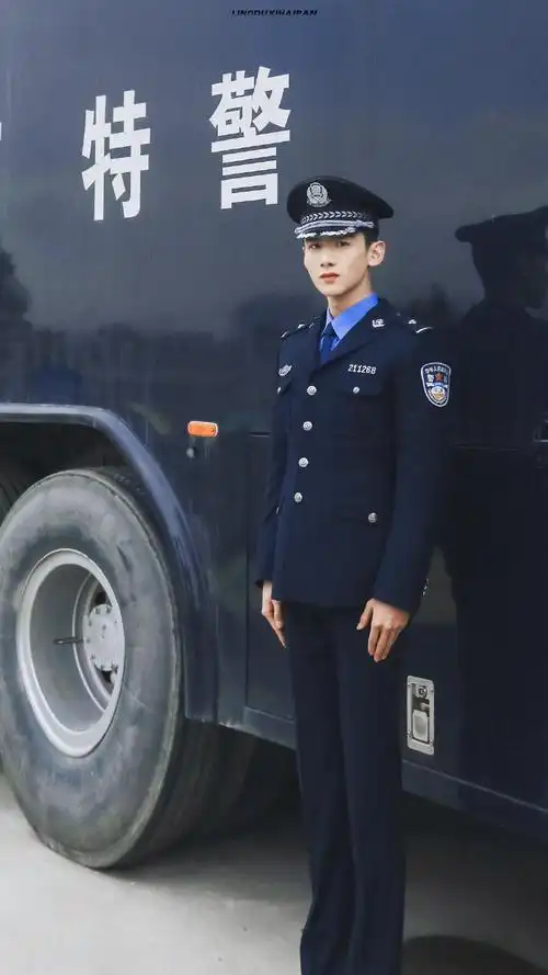 白敬亭你是我的城池营垒#bjt#白敬亭邢克垒#@白敬亭想你了特警哥哥