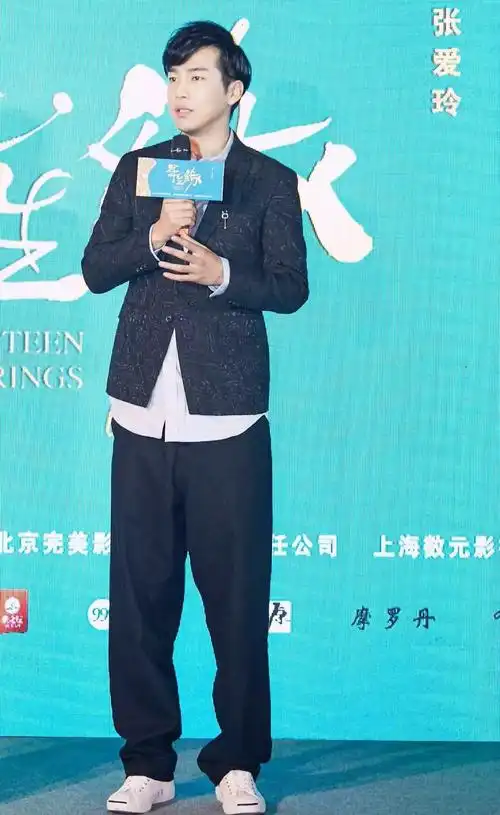 连着独孤天下人生香蜜三部剧圈粉的邹廷威腻害啊