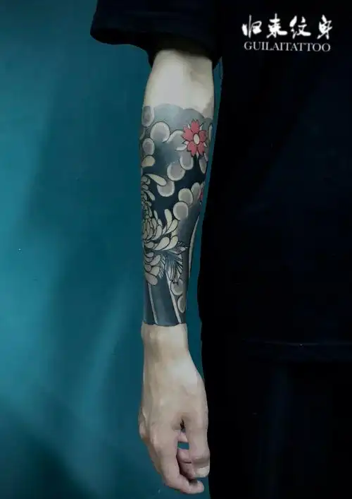 知乎用户igderh 的想法: 菊花半臂纹身 - 知乎