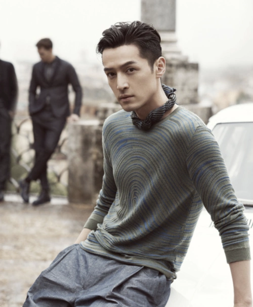 帅裂屏幕的胡歌居然会被这单品吸引