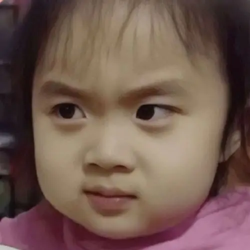 已经用识图搜了没搜出来 在wb搜表情包小女孩也没找到来自:豆友