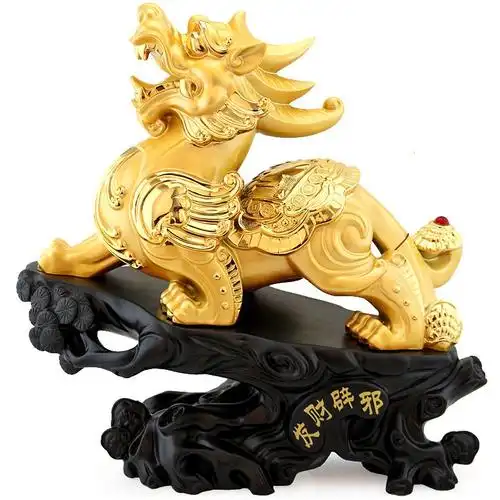 貔貅作为龙生九子中的一个,具有腾云驾雾,号令雷霆的本领;有辟邪,挡煞