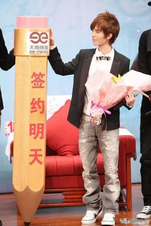 很矮的明星,在国内的娱乐圈当中个子矮的前十位明星都有谁呢