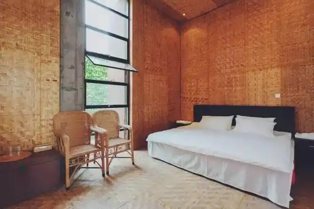 马伯骞的家像外太空博物馆相比之下他爷爷的家更让人称赞