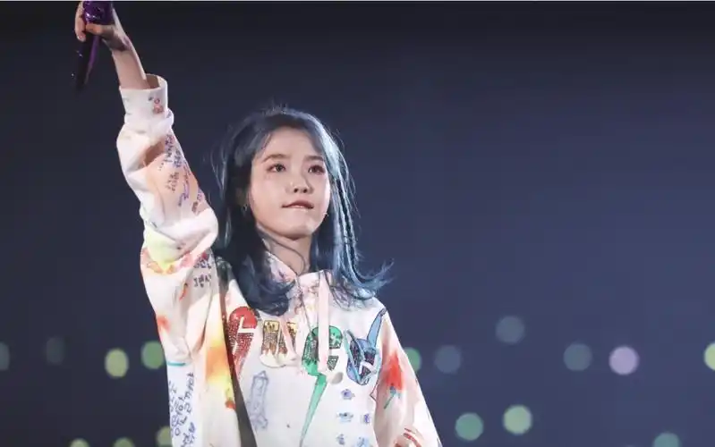 【iu李知恩】20191123首尔演唱会(持续更新)嘉宾paul kim 首次360度