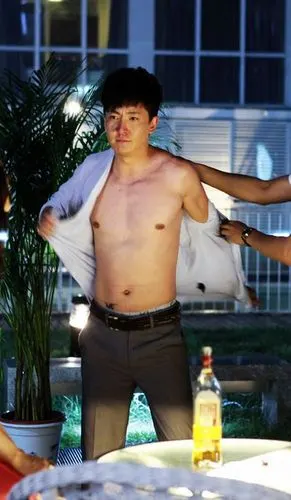 搜狐娱乐讯 近日,由华策克顿传媒出品,郭京飞,朱雨辰,钱芳,齐溪主演的