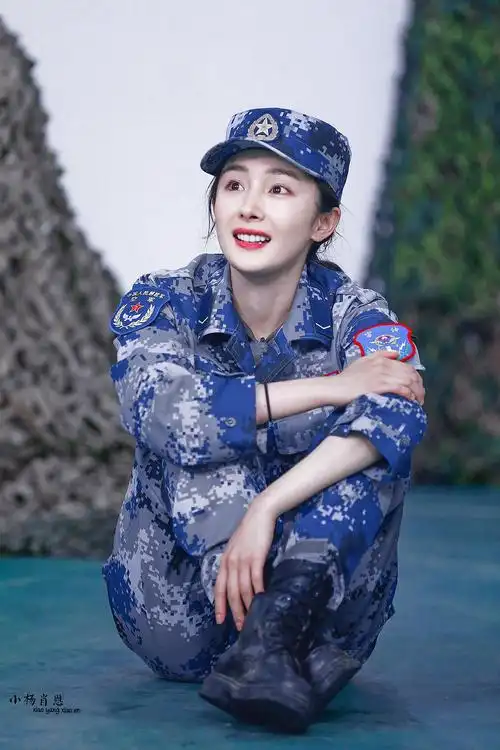 分享一波杨幂真正男子汉美图