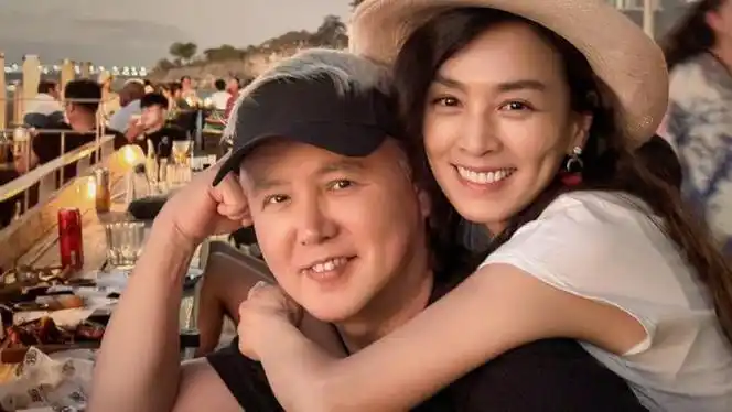 启动大型线下活动引热议,此前曾差点被封杀|张庭|卷土重来|巡演_新浪