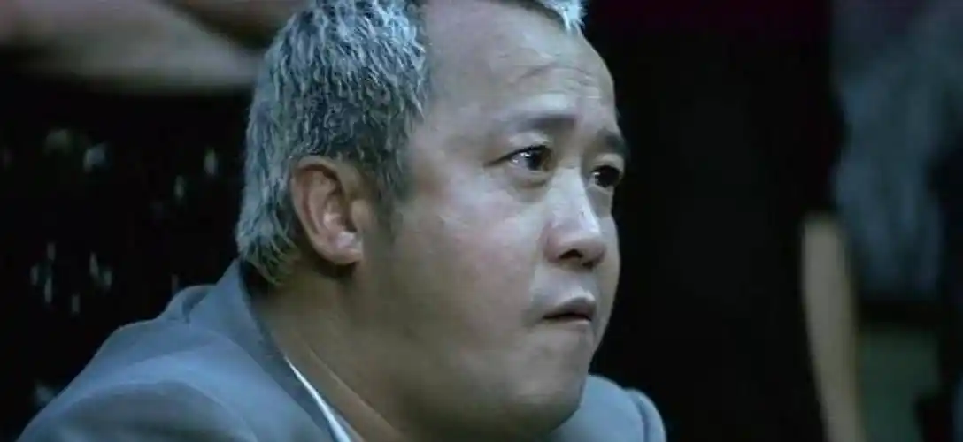 曾志伟能够红是因为他在娱乐圈中的人脉很广,但是看完了电影《无间道