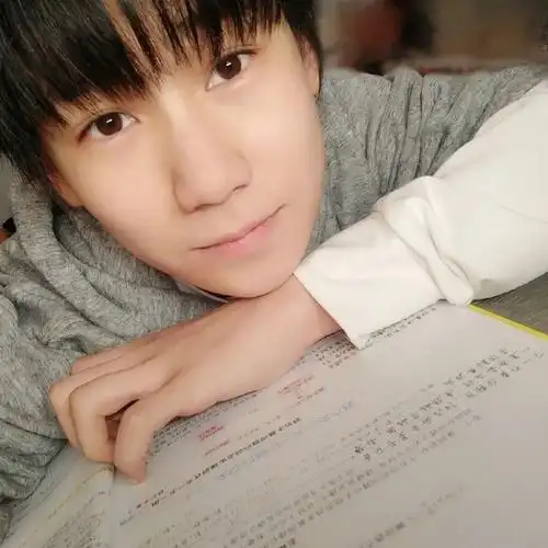 张真源踏入新的阶段迎接新的机遇和挑战