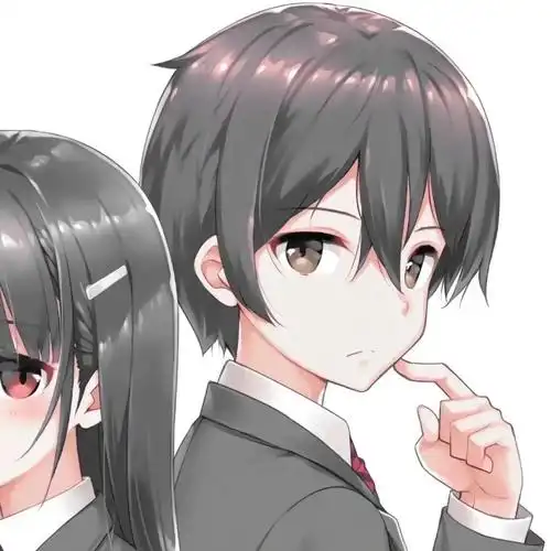 2020抖音最火的情侣头像一人一半情侣专用