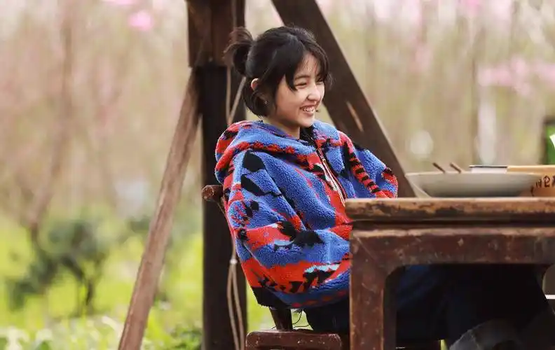 杨紫一语道破《向往的生活》的最大问题,扯下了节目的遮羞布-第6张