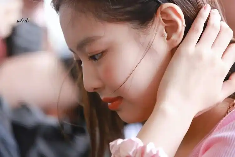 blackpink金智妮jennie - 堆糖,美图壁纸兴趣社区