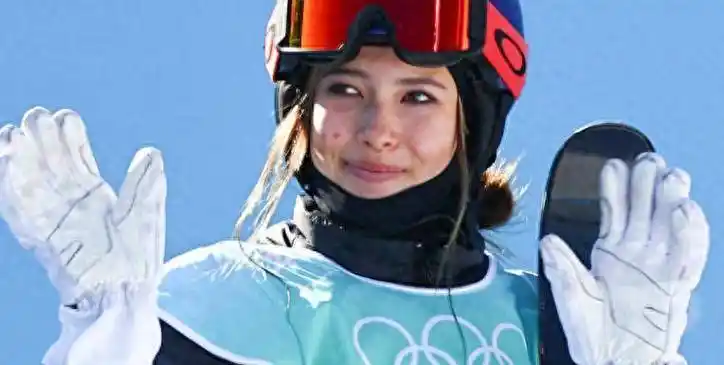 何来"励志"_高尔夫_普通人_保龄球