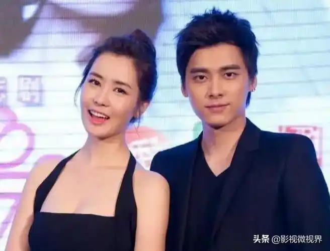 李易峰也是个痴情种自爆耳洞是失恋打的与韩籍女友分手后更是心碎到