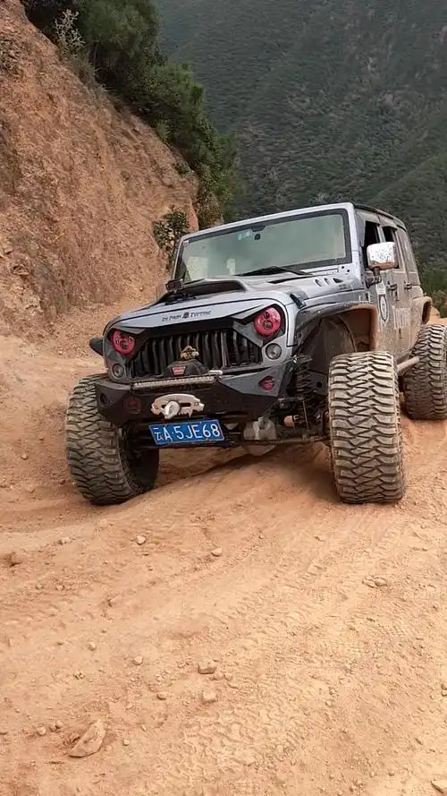 越看越喜欢,大脚牧马人