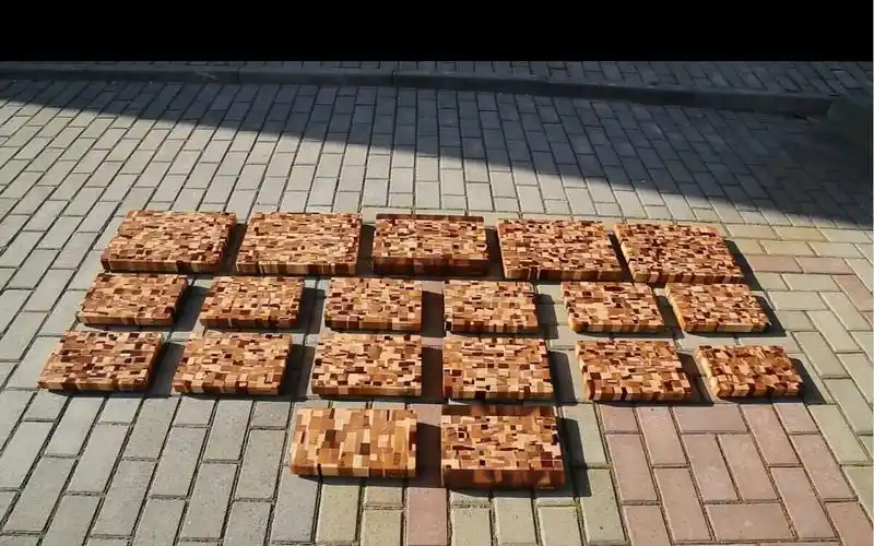 制作杂乱拼接菜板菜板狂魔摆地摊卖板子