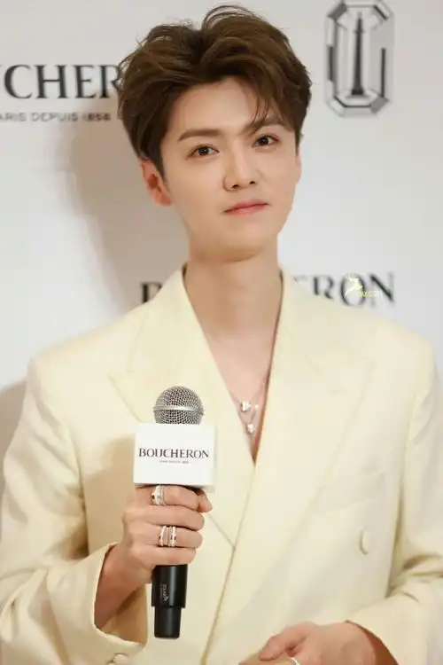 鹿晗超话#鹿晗#帅哥晚安@m鹿m