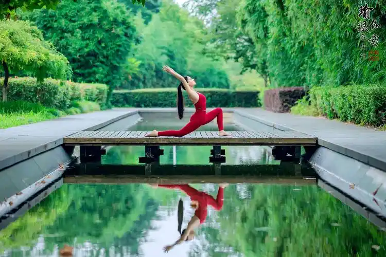 苏州约拍专业瑜伽摄影