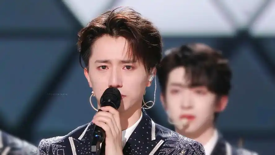 对创造营2021的伯远,大家有什么看法? - 知乎