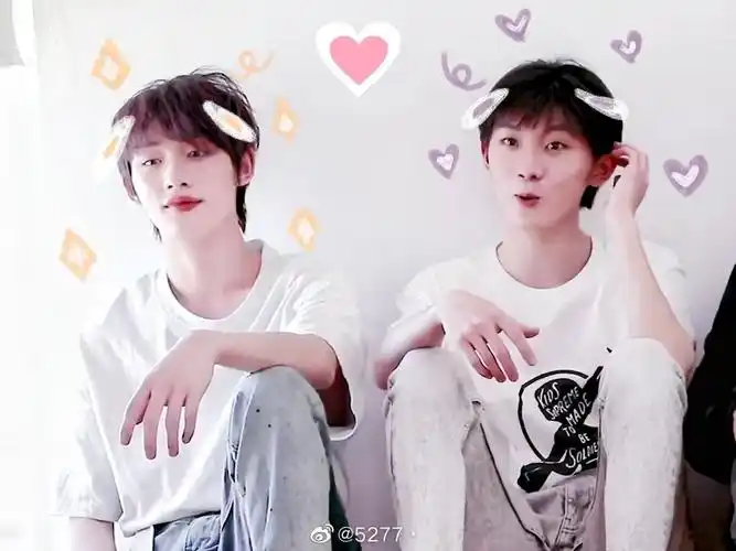 马嘉祺丁程鑫 鑫祺马丁 图源水印