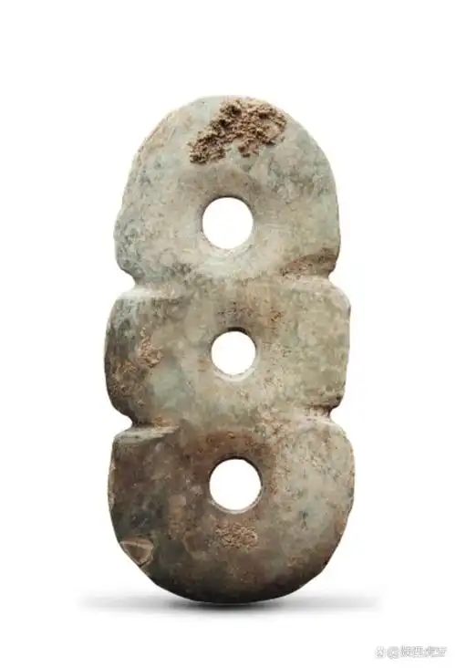 【大汶口文化 · 三联玉璧】山东大学博物馆藏.山东平阴周河遗址出土.