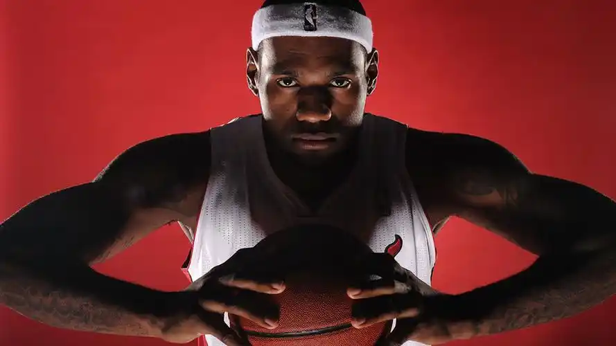 nba全能的球员詹姆斯,高清图片,电脑桌面-壁纸族