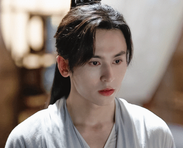 温客行说话的时候一直是看着周子舒的