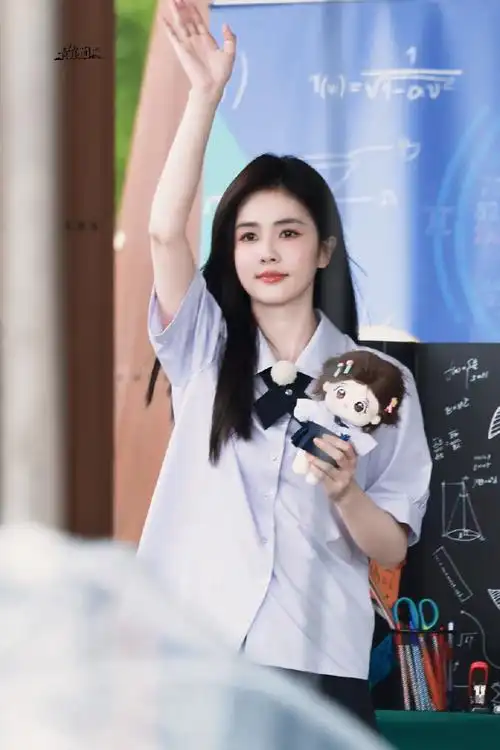 白鹿奔跑吧#奔跑吧真滴不戳泰兰德校服77黑长直好美丽555温柔学姐!